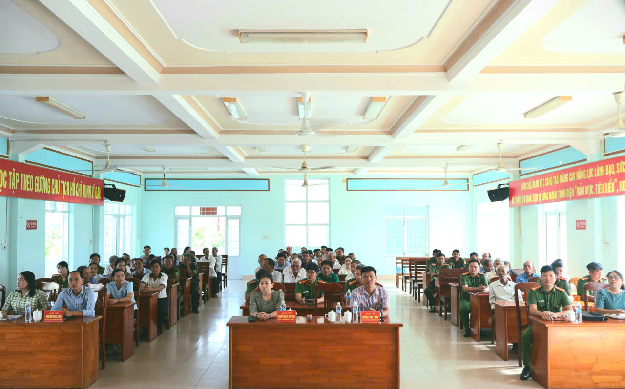 PHÚ HÒA 2: DIỄN ĐÀN “CÔNG AN LẮNG NGHE Ý KIẾN  CỦA NHÂN DÂN” NĂM 2026