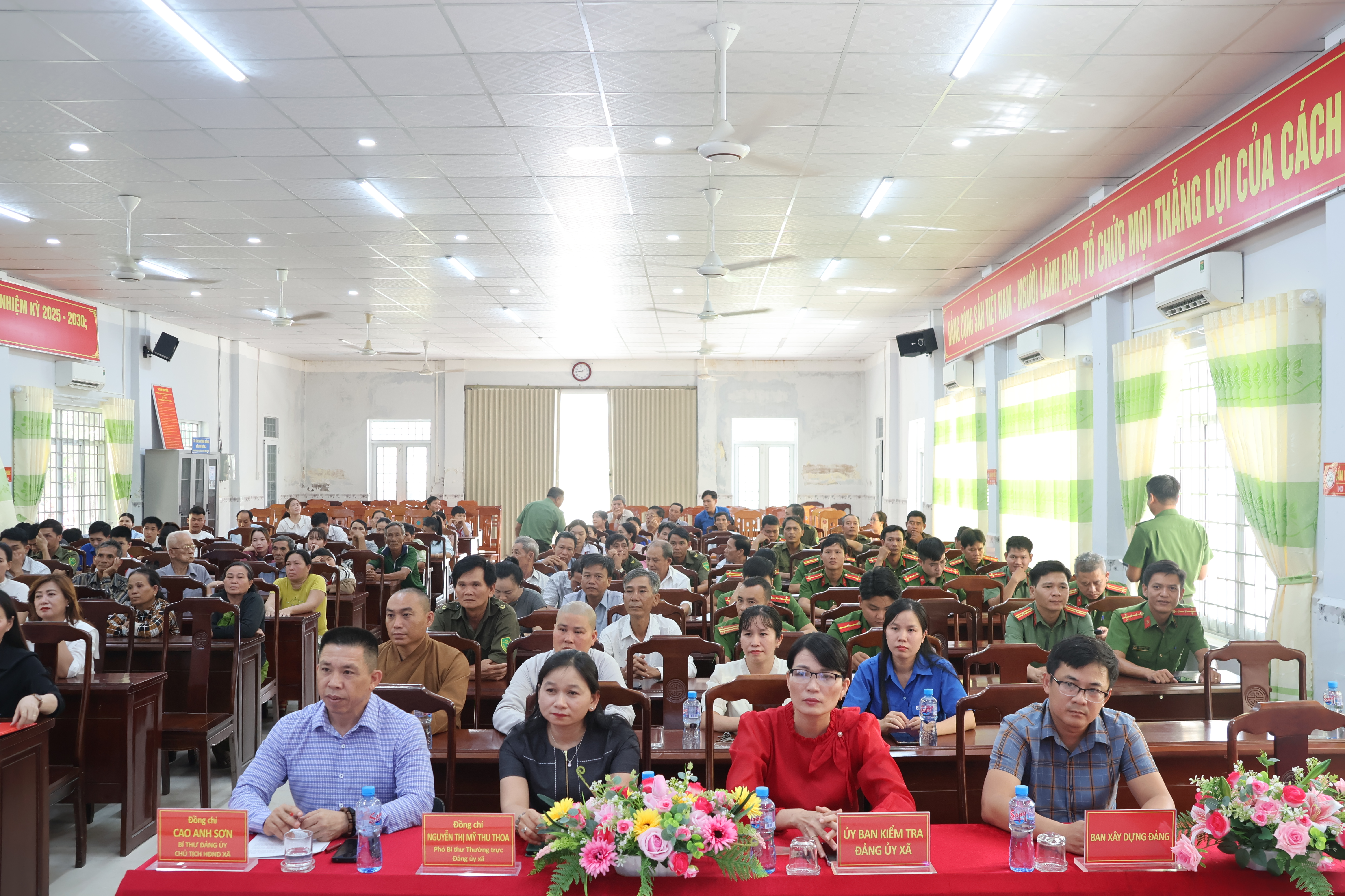 Lễ kỷ niệm 81 năm Ngày truyền thống Công an nhân dân và 21 năm Ngày hội toàn dân bảo vệ an ninh Tổ quốc