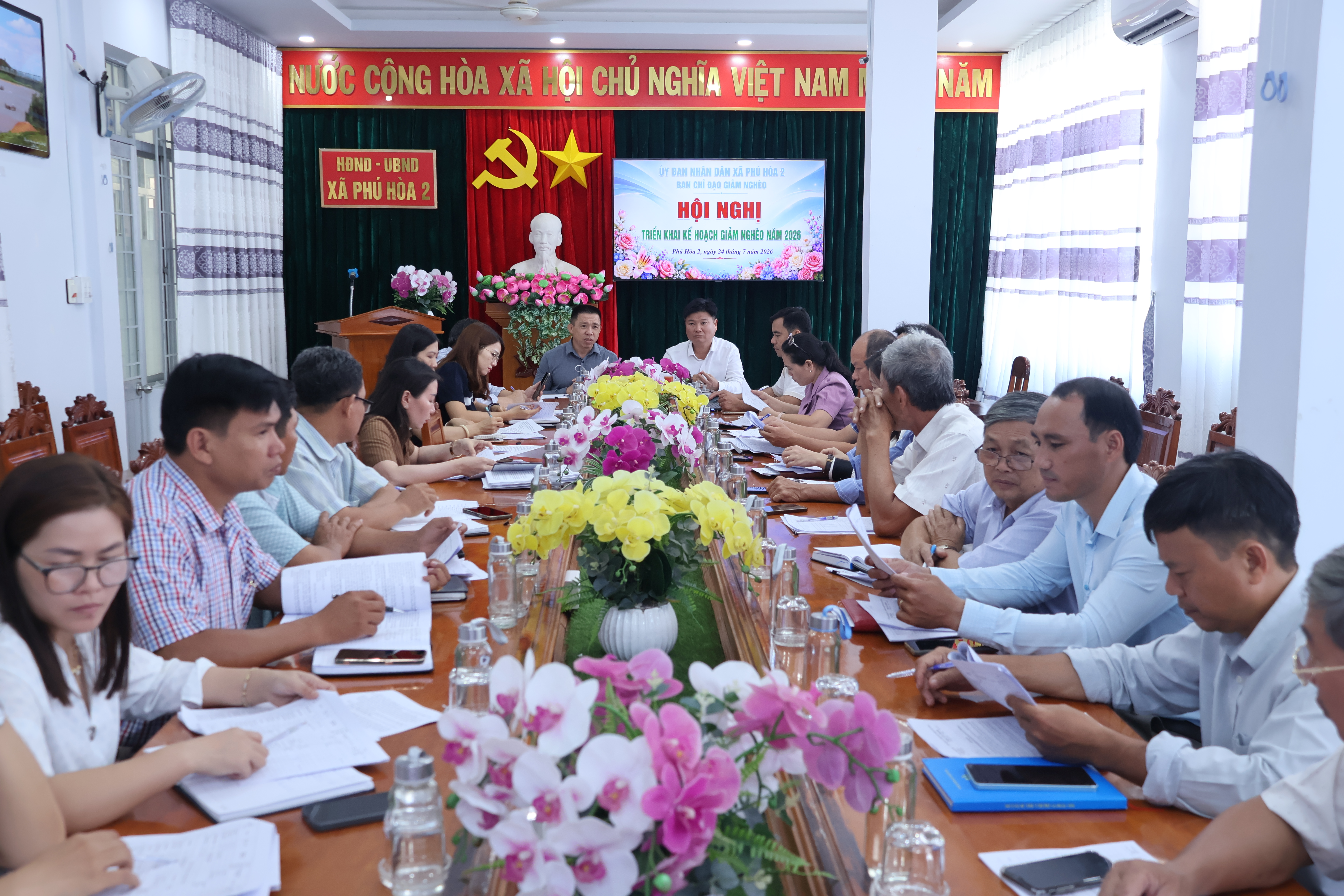 Ban Chỉ đạo giảm nghèo xã Phú Hòa 2 họp triển khai Kế hoạch giảm nghèo năm 2026